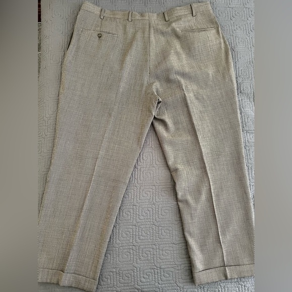 Jos. A. Bank Grey Dress Pants - W43 x 28 Inseam - Picture 2 of 7